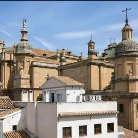 Ph, Centro Alhambra & Mountain Views *
